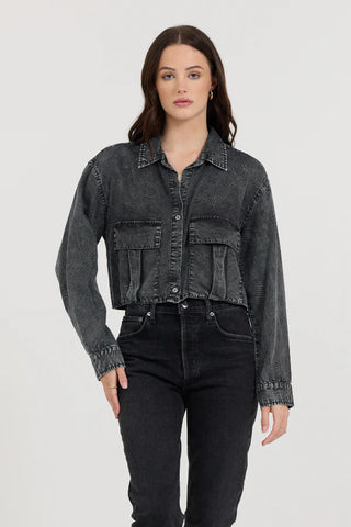 WASHED BLACK CROPPED POCKET DETAIL SHIRT